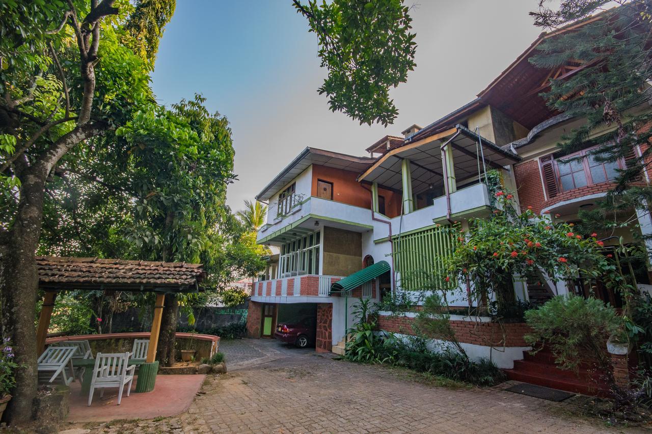 רטנאפורה Hotel Gem Land מראה חיצוני תמונה